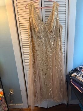 Ever Pretty Champagne Gold V-Neck Embroidered Tulle Gown